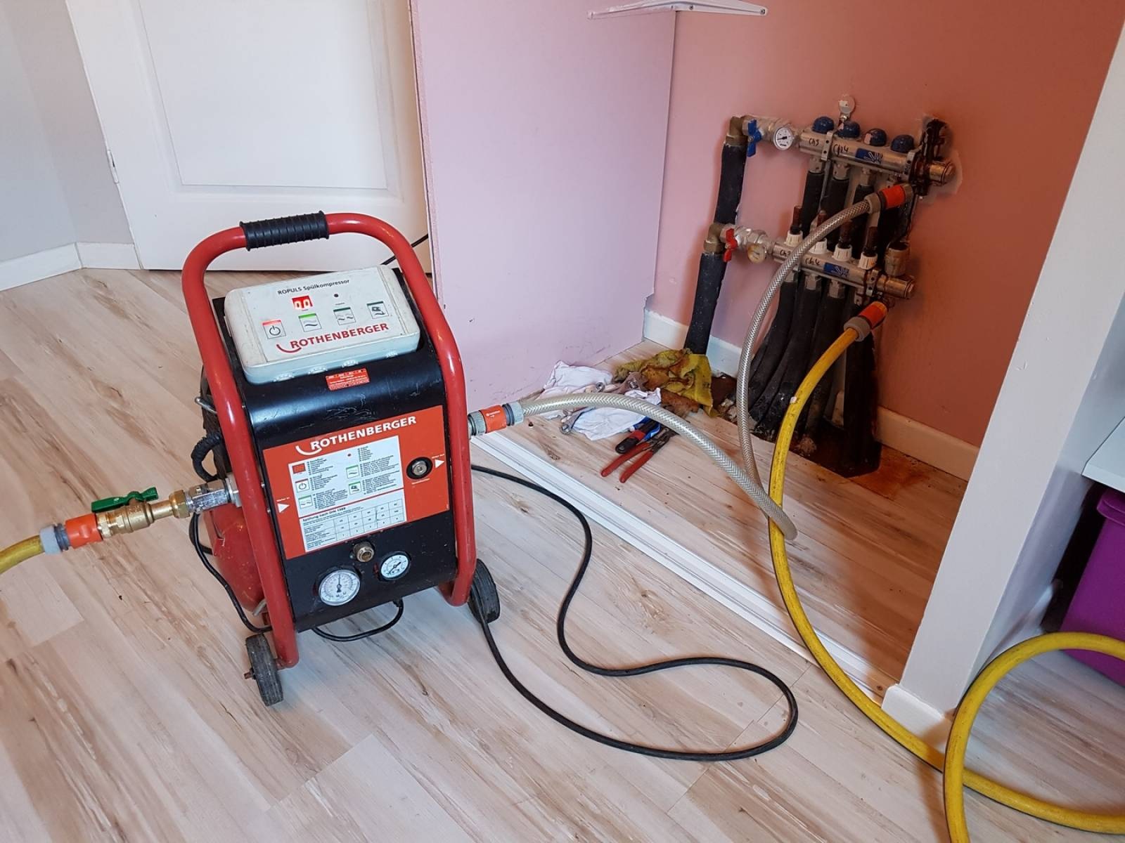 Güzeller Vaillant Hermetik Şofben Petek Temizliği